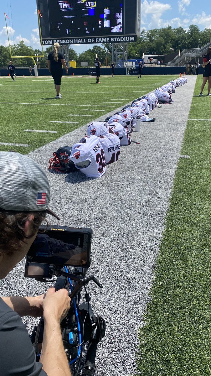 LAdirectorgirl's tweet photo. That’s a wrap on the 2022 women’s tackle football championships. 

#director #filmmaking #football #mnvixen https://t.co/2cjH50XCUS