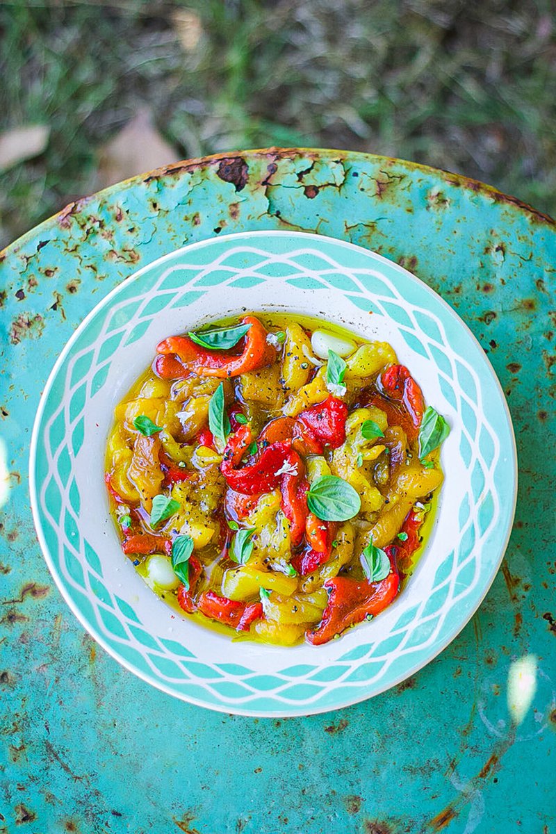 Salade de poivrons pour un déjeuner au soleil! dansmacuisineamoi.blogspot.com/2022/07/ma-sal…