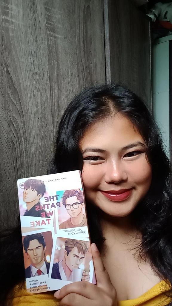 shanchaitang's tweet photo. I am very happy having this, not just because I had given a chance on becoming a leading character but also because having a thing that is connected to you makes my heart full, Kap.๐
@VentreCanard_Wp
@VCA_Official
@PopFictionBooks
#POPFICSELFIE
#POPFICBOOKSNA
#ThePathsWeTake https://t.co/tZp7MGndXU