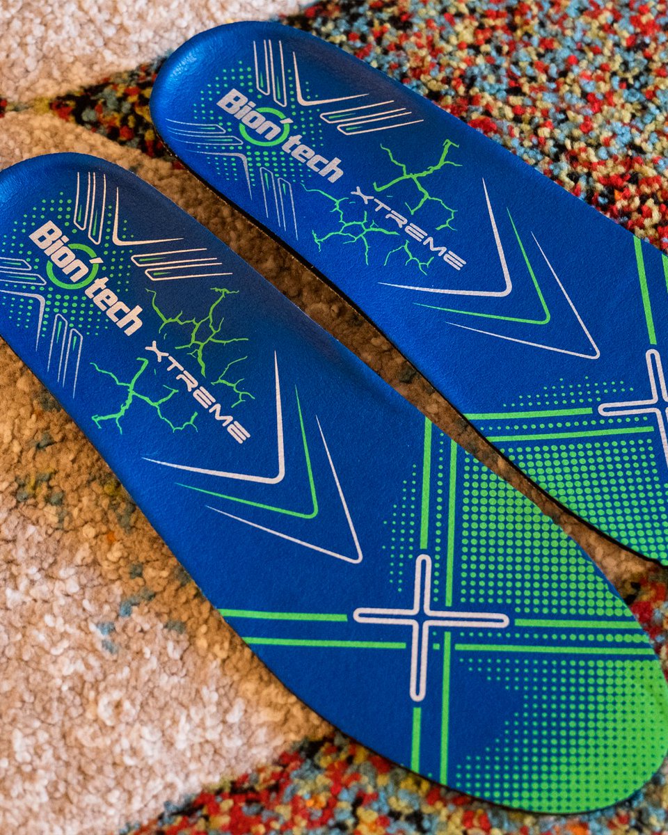 BiontechWorld's tweet photo. 🦶🏼La plantilla Xtreme es nuestra plantilla de gama más alta.

👣Cuenta con un estabilizador de pisada exclusivo y una rendija de respiración.

🔗Elige tu talla en nuestra página web (enlace en la biografía).
#biontech #plantillasdeportivas #plantillasbiomecanicas https://t.co/VWK7yX4drT