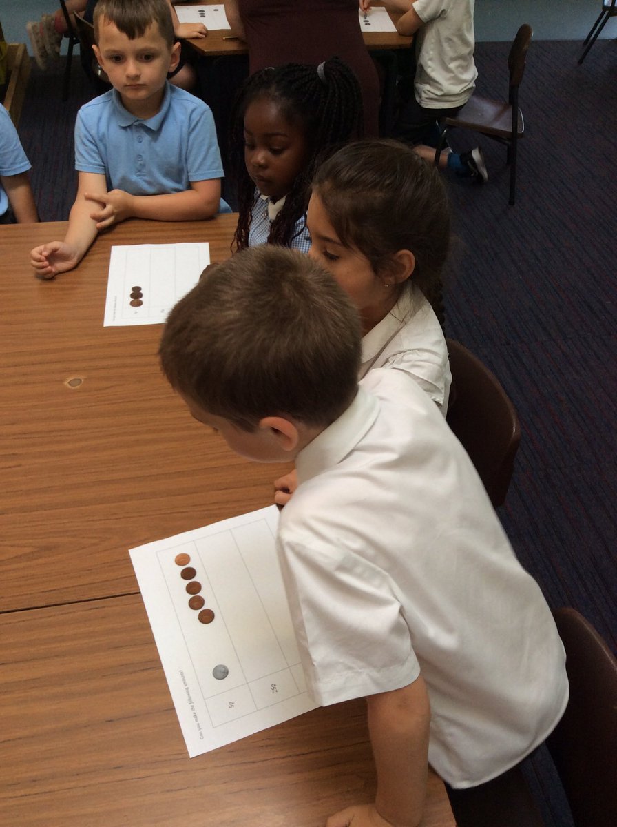 Wheeler_PS's tweet photo. Miss Atkins was very impressed with Year 1βs counting with money! #wheelermaths #money https://t.co/Iojxqr451A
