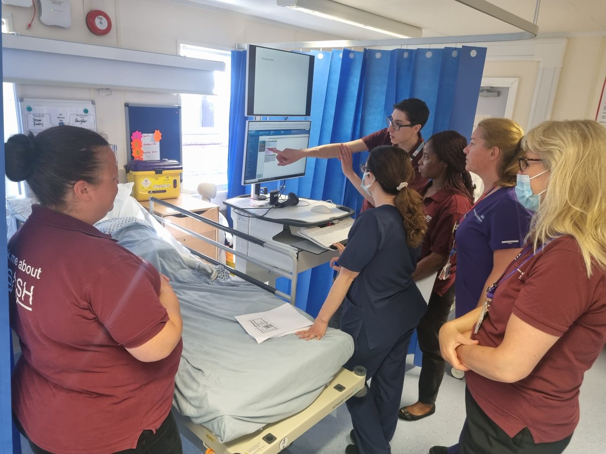 EsashP's tweet photo. This week we'll be visiting clinical staff on the genba @sashnhs to demo key processes focused on sepsis using our new SASH Cerner EPR. Look out for the team sporting burgundy #eSASH T-shirts and visit SASHnet to find out when they're coming to see you! https://t.co/HifhxJKLql