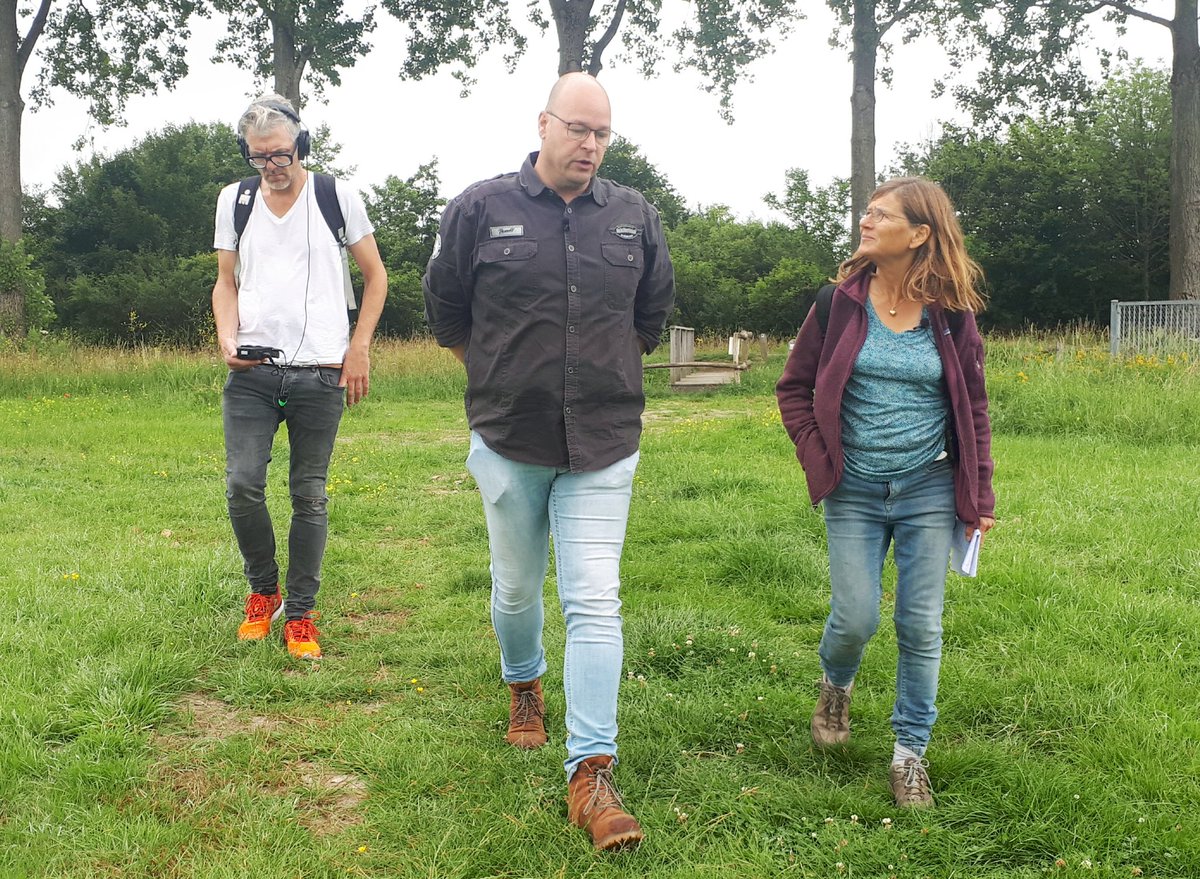 Met Afghanistan-veteraan, auteur en verhalenverteller Erik Krikke namen we vanmorgen tussen Valburg en Driel een nieuwe etappe op in de podcastserie <a href="/PadvdVrijheid/">PadvandeVrijheid</a>. <a href="/van_wifferen/">Arjen van Wifferen</a> <a href="/LysbethBeels/">Lysbeth Anne Beels</a>