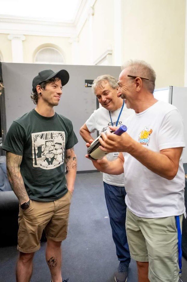 we’re italian 🍷 <a href="/joshuadun/">josh dun</a> <a href="/LuccaSummerFest/">LuccaSummerFestival</a>