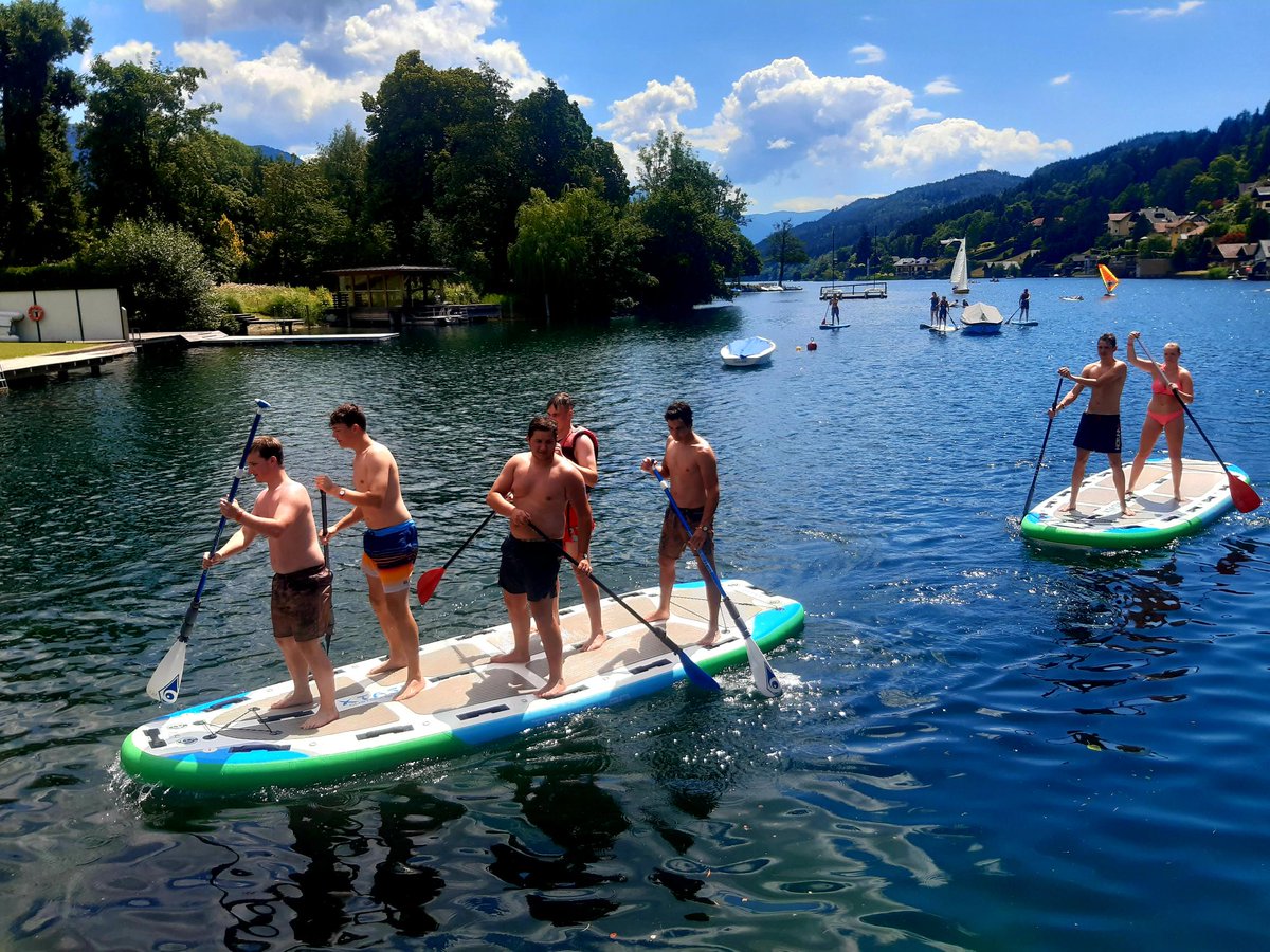 Mit großer Vorfreude sind in der letzten Schulwoche die Jahrgänge 4L und 4U in die Sommersportwoche nach Kärnten zum Millstätter-See aufgebrochen.
raumberg-gumpenstein.at/schule/schule-…