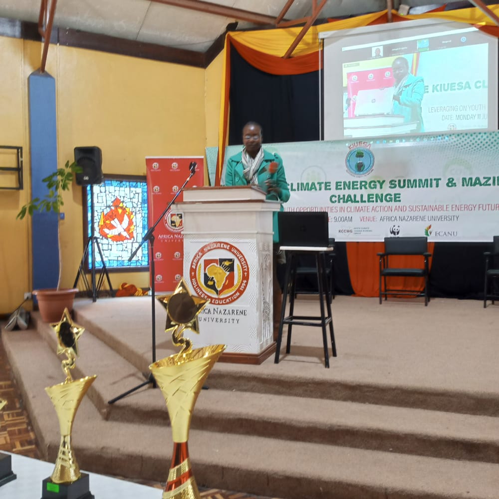 k_iuesa's tweet photo. Kenya faces various climate dangers, such as droughts, especially vulnerable communities in the N.East Region. We need to look at the energy potential in the natural resources in these areas to elevate these communities
#DrSharon
@africanazarene
#KIUESASummit22
#ClimateEnergy https://t.co/kIV1rMQQhw