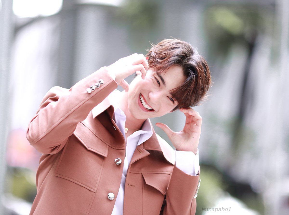 Nunapabo1's tweet photo. ก็ไม่อยากชิปนะ แต่บับว่า ฮับบบ งั้มๆๆ 💓
@jaestsx @firstfh5
#JaPhachara
#first_Chalongrat
#PraewxJaFirst https://t.co/Ore2vO9v4M