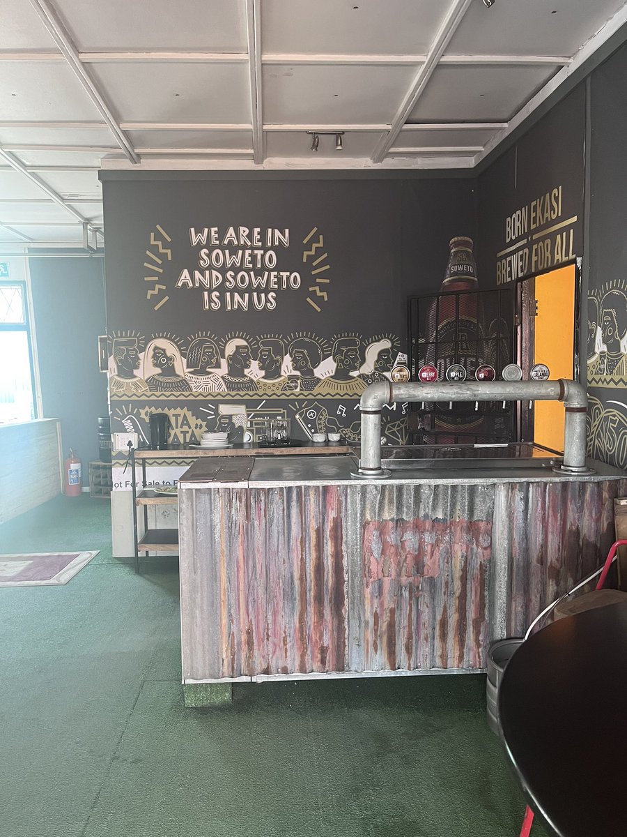 exploresoweto1's tweet photo. Did you know that you can enjoy a beer tasting experience at Ubuntu Kraal in Orlando West, #Soweto for only R30pp https://t.co/SYU4pad5jD