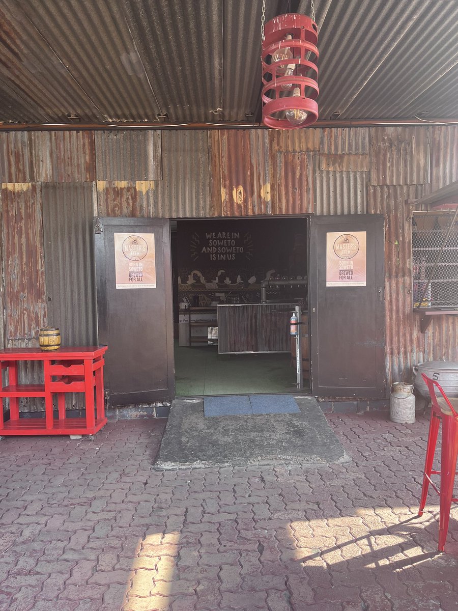 exploresoweto1's tweet photo. Did you know that you can enjoy a beer tasting experience at Ubuntu Kraal in Orlando West, #Soweto for only R30pp https://t.co/SYU4pad5jD