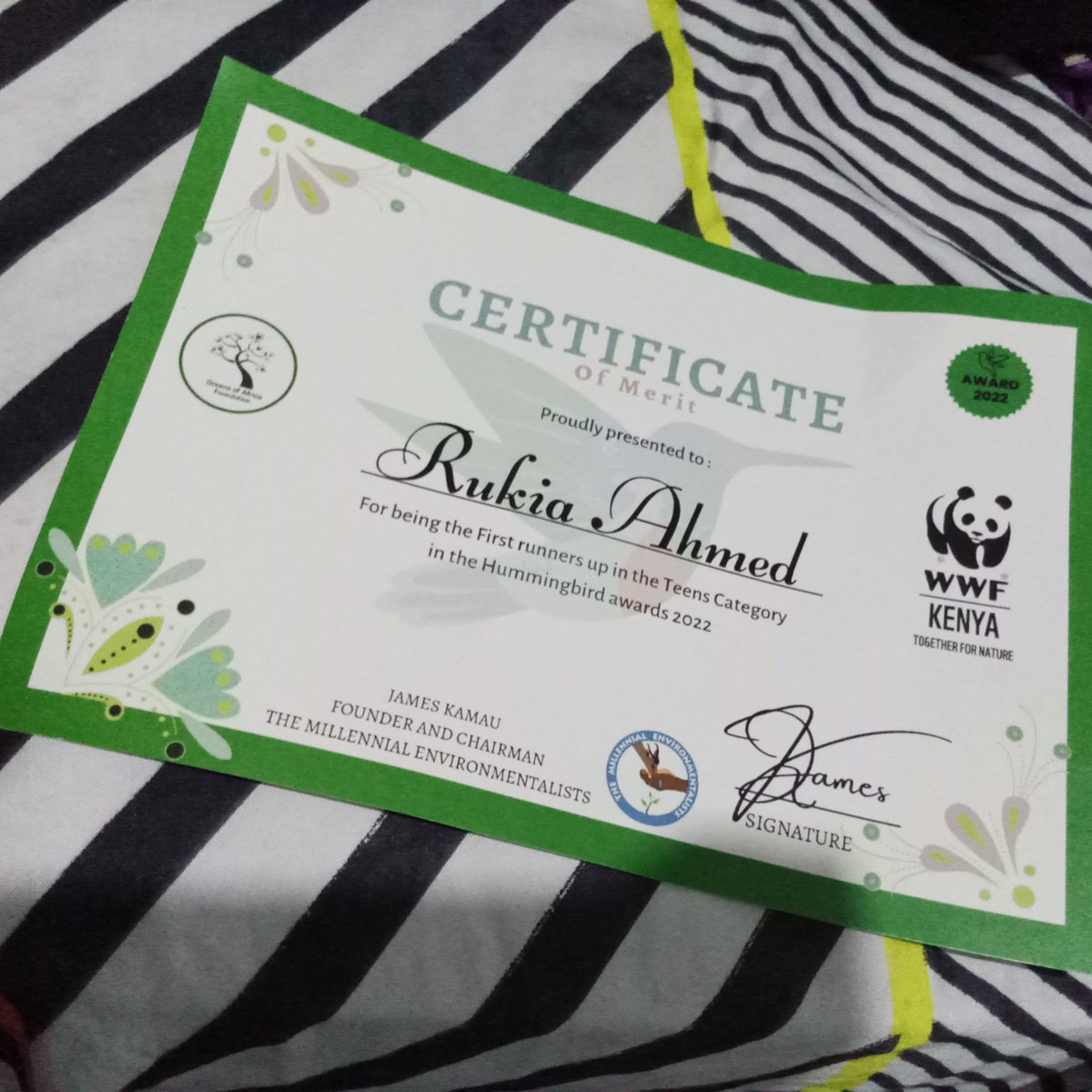 RukiaAhmed101's tweet photo. I am happy to be a winner of hummingbirds awards.
#GreenNorthEastern
#hummingbirdawards 
@TME
@k_iuesa
#KIUESASummit22
#ClimateEnergy
#KIUESAMazingiraChallenge22
@WedonthavetimKE @mkunec @Modester_Lynn @africanazarene 
@MountKenyaUni 
@WedonthavetimKE @WeDontHaveTime @Asmali77 https://t.co/HfrdfNzLYC