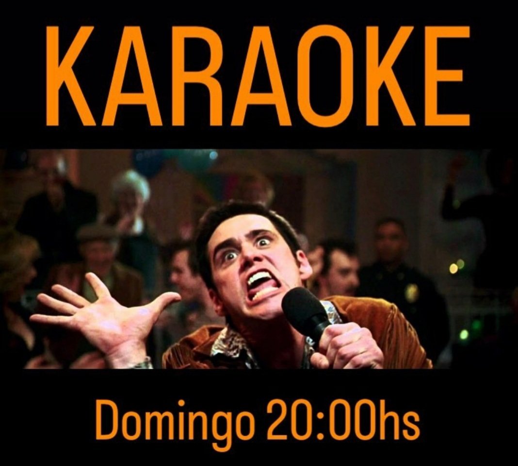 FUGAPUB's tweet photo. Los domingos que hago? A cantar ostias https://t.co/YfEdPr7ean