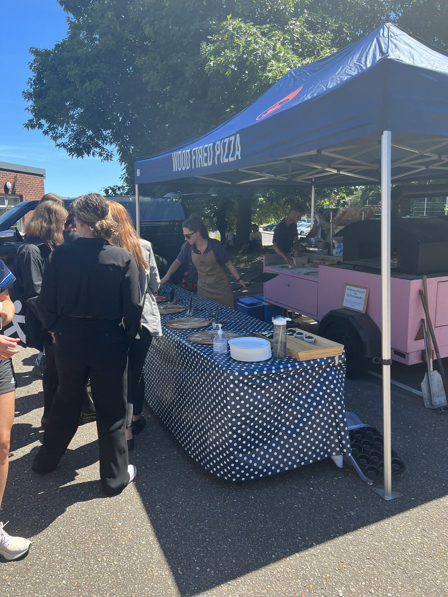 Thank you to all of the students from the class of 2024 @Avonbourne_2024  who turned up for their <a href="/UnitedSixth/">United Sixth Form</a> induction day. Wood fired pizza was a great way to end the day. See you on the 25th August for results day #USFProud