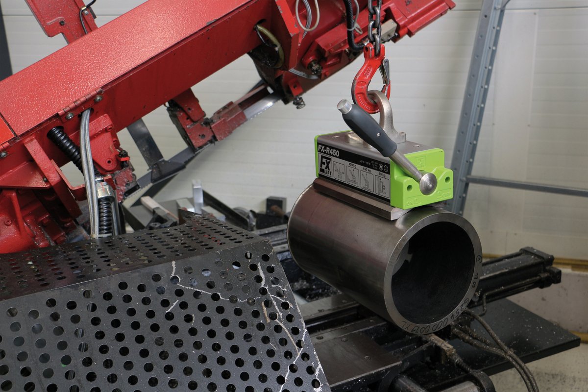 LiftWisco's tweet photo. Do you need to lift steel pipes or billets? We recommend the FXR permanent lifting magnet that has capacities from 500#-2500#. For pricing, go to: https://t.co/Tor8kxyUCh
#liftingdevices #liftingmagnets #materialhandlingequipment #roundliftingmagnets https://t.co/6fglQVVhFf