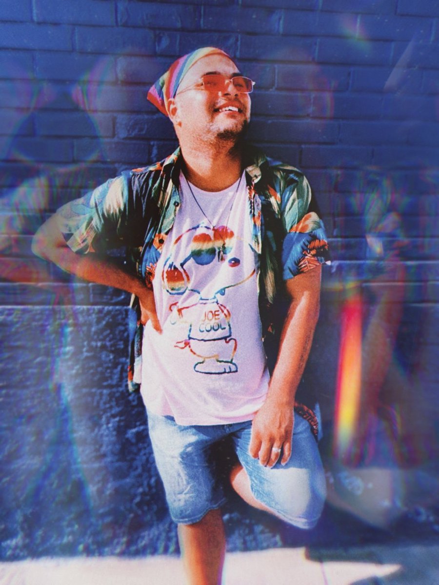ewertonlucccas's tweet photo. "baby, we're the new romantics
the best people in life are free !"
#newromantics #1989 #anos80 #décadade80 #80decade #80years #eletronic #1989tv #1989taylorsversion #1989swiftiesversion #LGBTQ #Queer 🏳️🌈🌈 https://t.co/AhZDLa576c