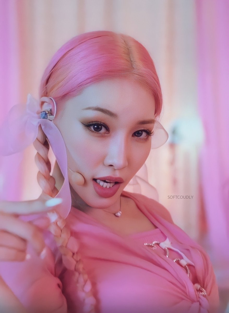 softcoudly's tweet photo. California Dream 
#CHUNGHA #SPARKLINGforCHUNGHA @CHUNGHA_MNHent #kimchungha https://t.co/5HYWupnE72
