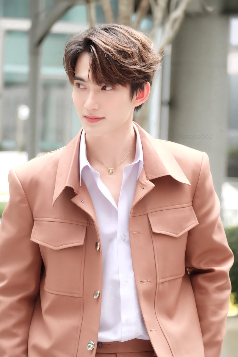 Nunapabo1's tweet photo. ขอหล่อหน่อยฮับ 😎✨
@firstfh5
#First_Chalongrat
#PraewxJaFirst https://t.co/Wqrd1TQb5F
