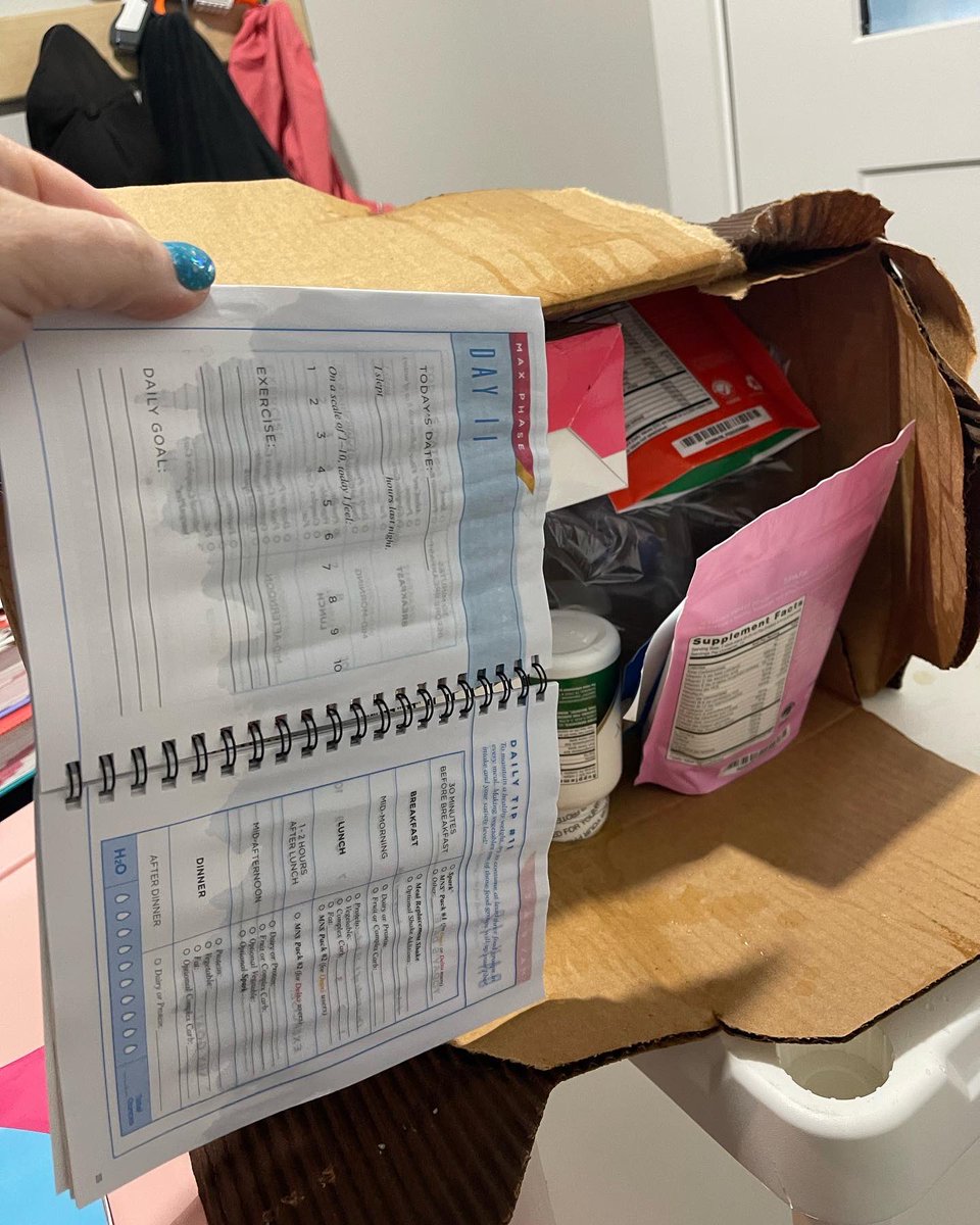 aidenmakes3's tweet photo. Dear @fedex - there is a box to put our deliveries in that take an extra 2 steps to keep this from happening. My workbook is ruined 😡 #fedex #fedexfail https://t.co/4jPThOzzcm