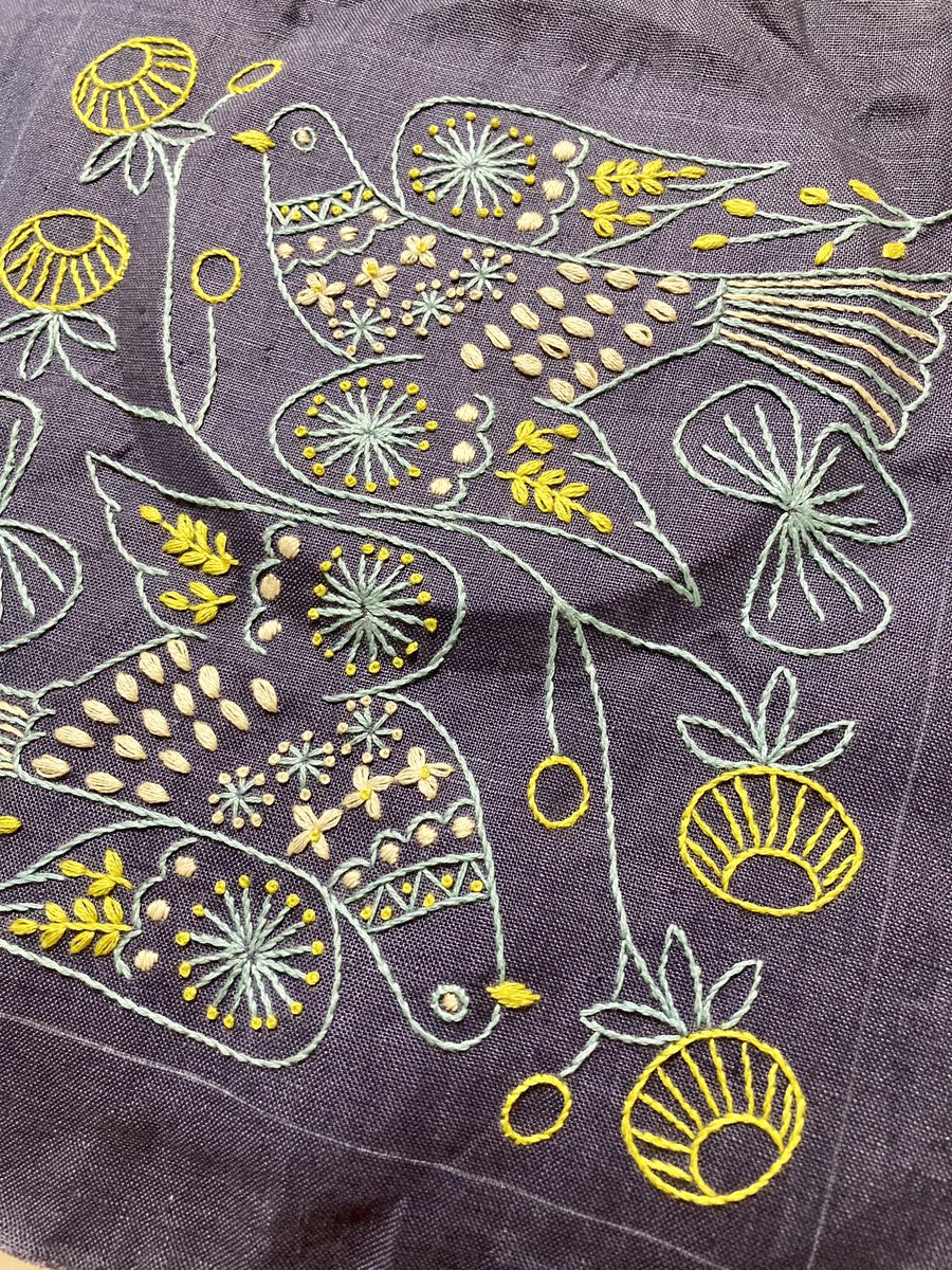 31Noi2p1bwMlRV4's tweet photo. とりあえず完成。仕立ては明日やろう。
#マカベアリス #刺繍 #HOPEBIRD https://t.co/I3h7rVHNzV