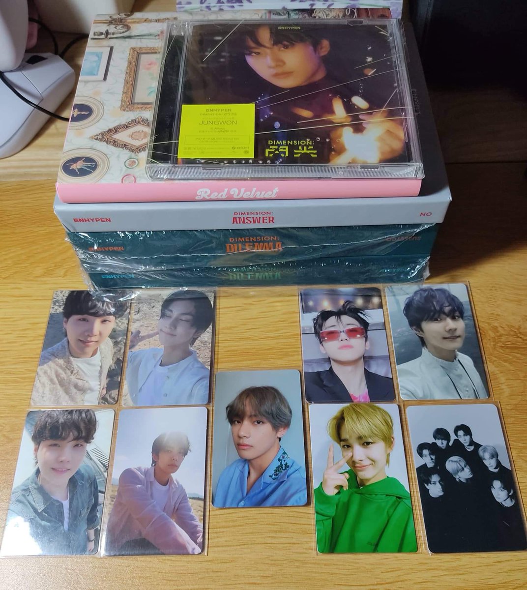karthoon's tweet photo. ✍🏻 wts lfb enhypen bts nct rv ph

— helping a friend! for concert funds
— reply “mine + pc” to claim!
— prio payo
— mod: gcash https://t.co/z7L37kbmGo