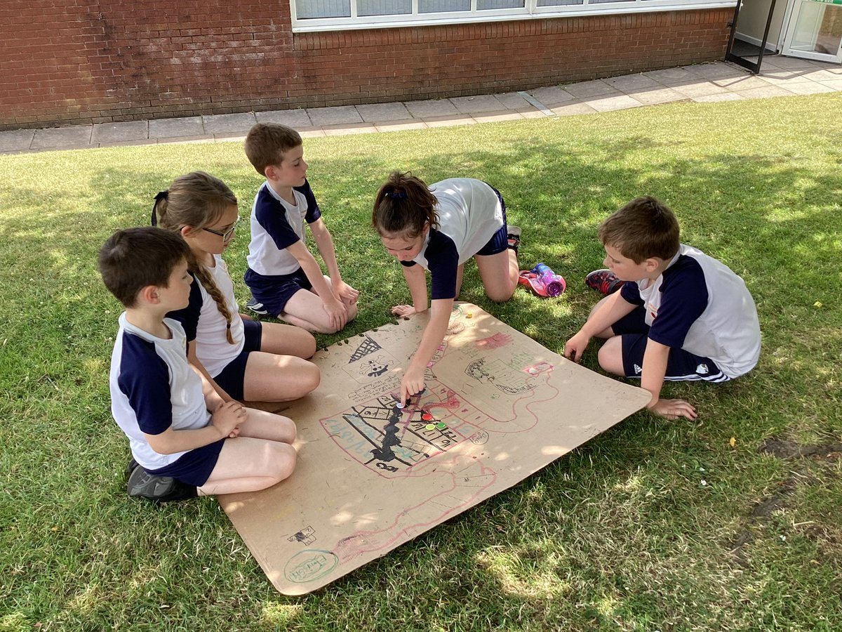 St Teresa UpHolland tweet media