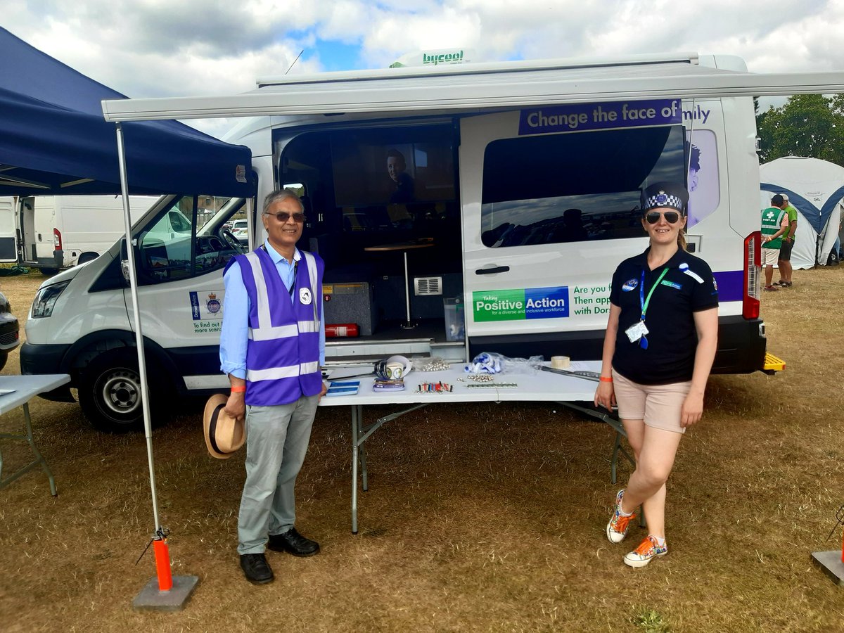 PolicePosAction's tweet photo. We had a great time @ the #Filbrits #BarrioFiestaDorset festival on Saturday & enjoyed the program, while talking to many people about #PositiveAction at @dorsetpolice. Thank you for the invitation, we love community events #JoinUs #BePartOfSomethingBigger @PoolePolice @DorsetREC https://t.co/0gftNj25nt