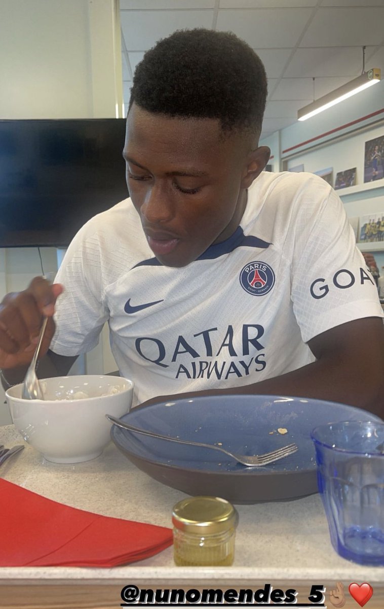 PSG COMMUNITY tweet media