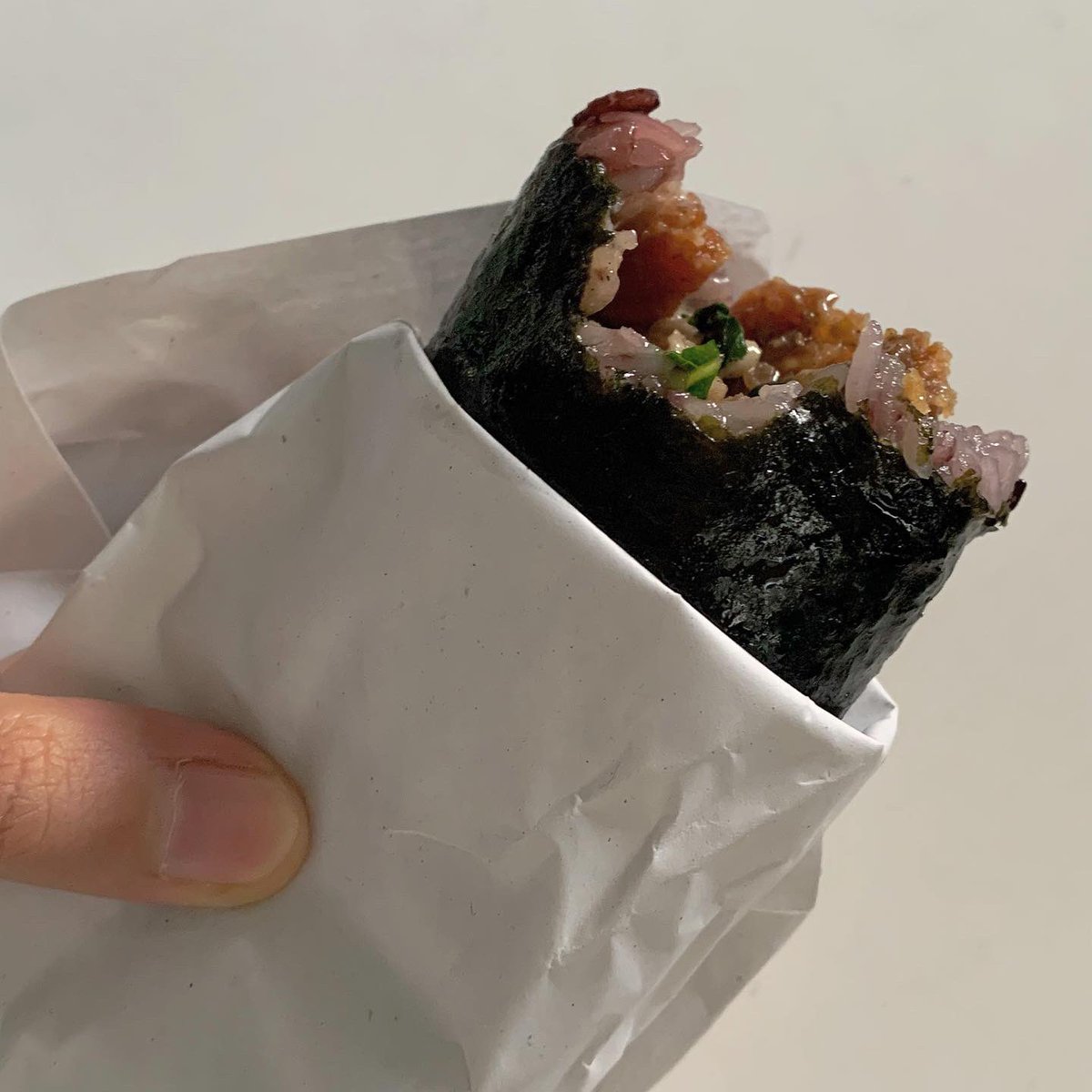 wanderlust tweet media