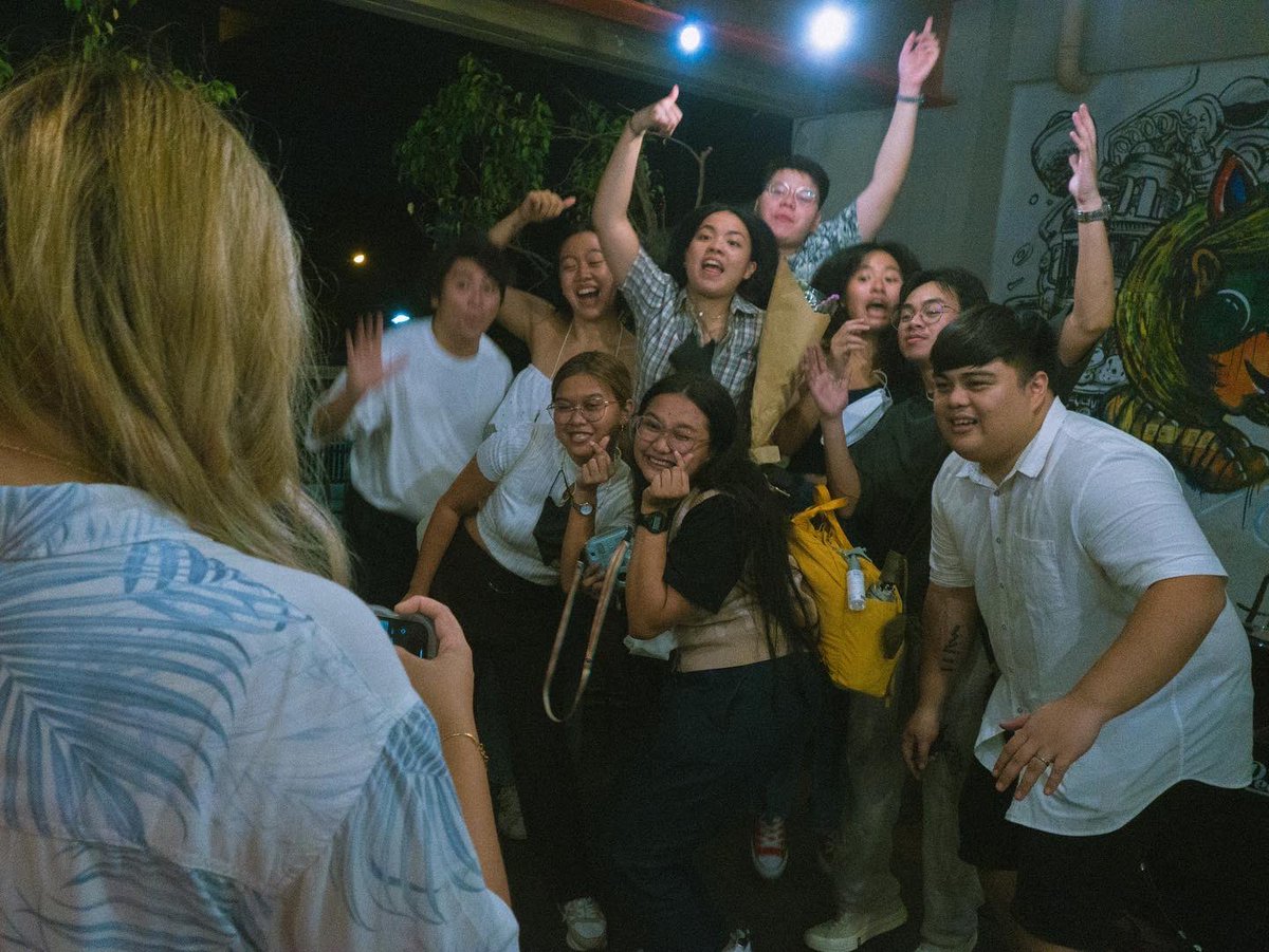 indayomusic's tweet photo. Thank you.

Stories from the Villa, our EP launch and Farewell gig would not be memorable without YOU, dearest reader. Thank you for supporting and for believing in us. Thank you for trusting us with your life stories and for allowing us to turn them into songs. https://t.co/GwhqN1sTSI