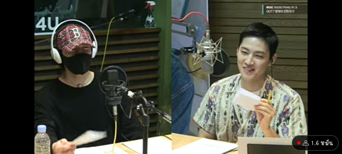 MT__2000__'s tweet photo. *รอยยิ้มที่รอคอย เหตุการณ์วันนี้ทำให้ฉันเชื่ออย่างหมดใจอีกครั้งว่าพวกคุณคือพลังบวกที่สำคัญสำหรับฉันจริงๆ ขอบคุณที่เป็น #GOT7 ให้ฉันได้พักใจ ฉันรักพวกนายมากนะ #JAYB #bambam @jaybnow_hr @BamBam1A  #GOT7 https://t.co/mzMEjxxo9R