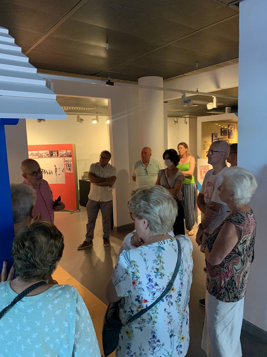 elmasnou_cat's tweet photo. #ElMasnou viu un cap de setmana complet:
📽️El #Fascurt tanca la vintena edició amb prop de cinc mil espectadors
⛵️Inaugurada la mostra "Estiueig de proximitat"
🏊♂️Jornada local del #Mullat2022 per l'esclerosi múltiple
ℹ️https://t.co/5EmuXg0DO2 https://t.co/5ePhaSvbI2