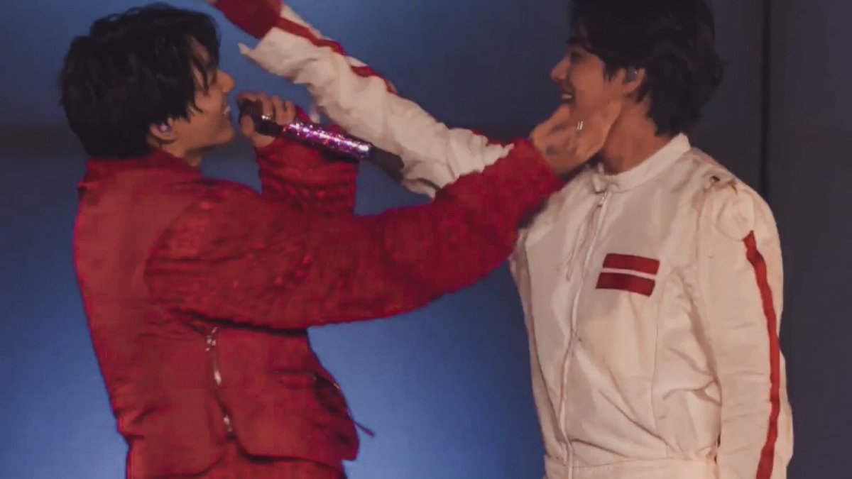 kkuktaes's tweet photo. there was a shift when this taekook happened https://t.co/mjz82yvkX8