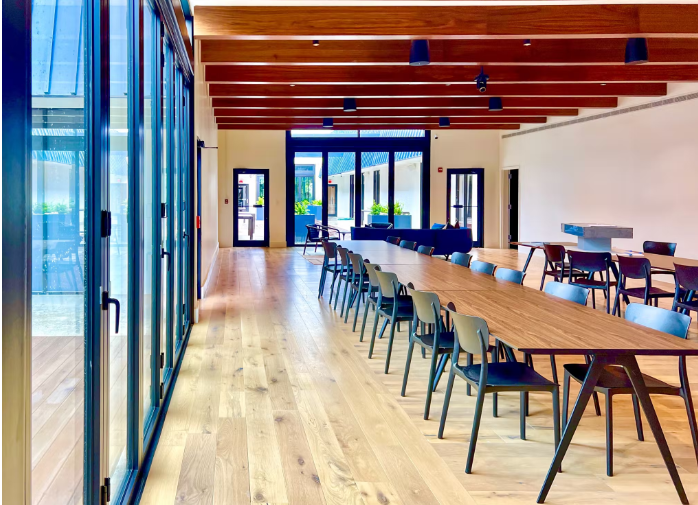 CASI_Division8's tweet photo. Impressive outcome for Meals on Wheels Atlanta complements of Design Galleria Kitchen &amp; Bath Studio and industry-leading architect ASD | SKY that incorporates multiple @NanaWall glass wall systems. View details: https://t.co/vVa9zLKD7o

#daylighting #openspaceconcept https://t.co/XBIPPDne20