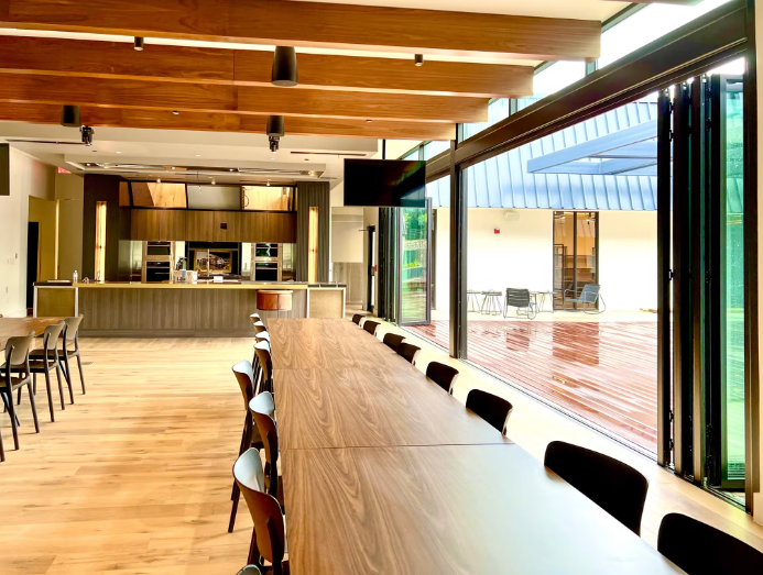 CASI_Division8's tweet photo. Impressive outcome for Meals on Wheels Atlanta complements of Design Galleria Kitchen &amp; Bath Studio and industry-leading architect ASD | SKY that incorporates multiple @NanaWall glass wall systems. View details: https://t.co/vVa9zLKD7o

#daylighting #openspaceconcept https://t.co/XBIPPDne20