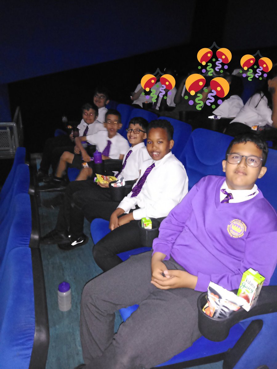 KingsleyLpool's tweet photo. Say cheeeeeeeeeeeeessseeee!! Year 6 enjoying their last ever school trip to the cinemas to watch The Rise of Gru. #Class6M #Class6P #6M #6P https://t.co/KNthSuE7wc