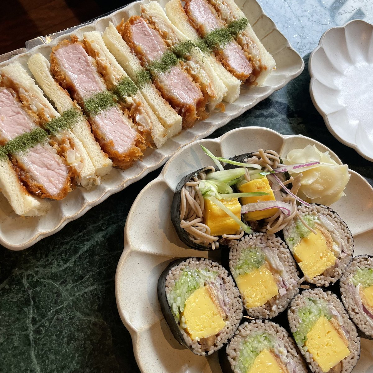 오이 안좋아하는데 저 메밀김밥은 진짜 맛있음…다이어터들도 잘 먹을 수 있을거같아효