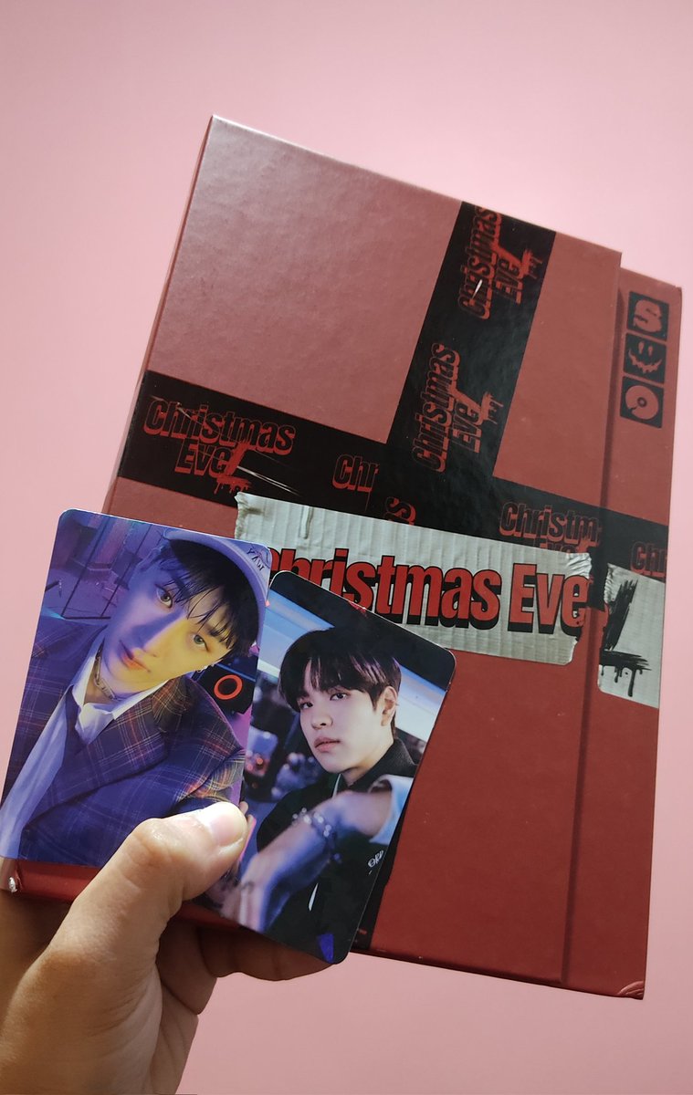 saibbibb's tweet photo. Finally got my first ever album! Thank you so much @ArtOfSeoulPH huhuhu
#AOSFeedbacks https://t.co/KeRrzq7jFA