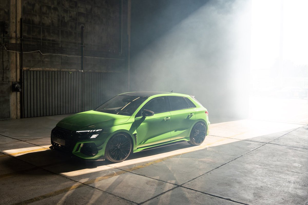 abt_sportsline's tweet photo. Out of the dark - the brand new ABT RS3-R with 500 HP and 600 Nm, limited to only 200 units.

#ABT #ABTsportsline #Audi #AudiRS3 #RS3 #ABTRS3R #RS3R #sportback #automotive #car #tuning #quattro https://t.co/QwM0fBHF4n