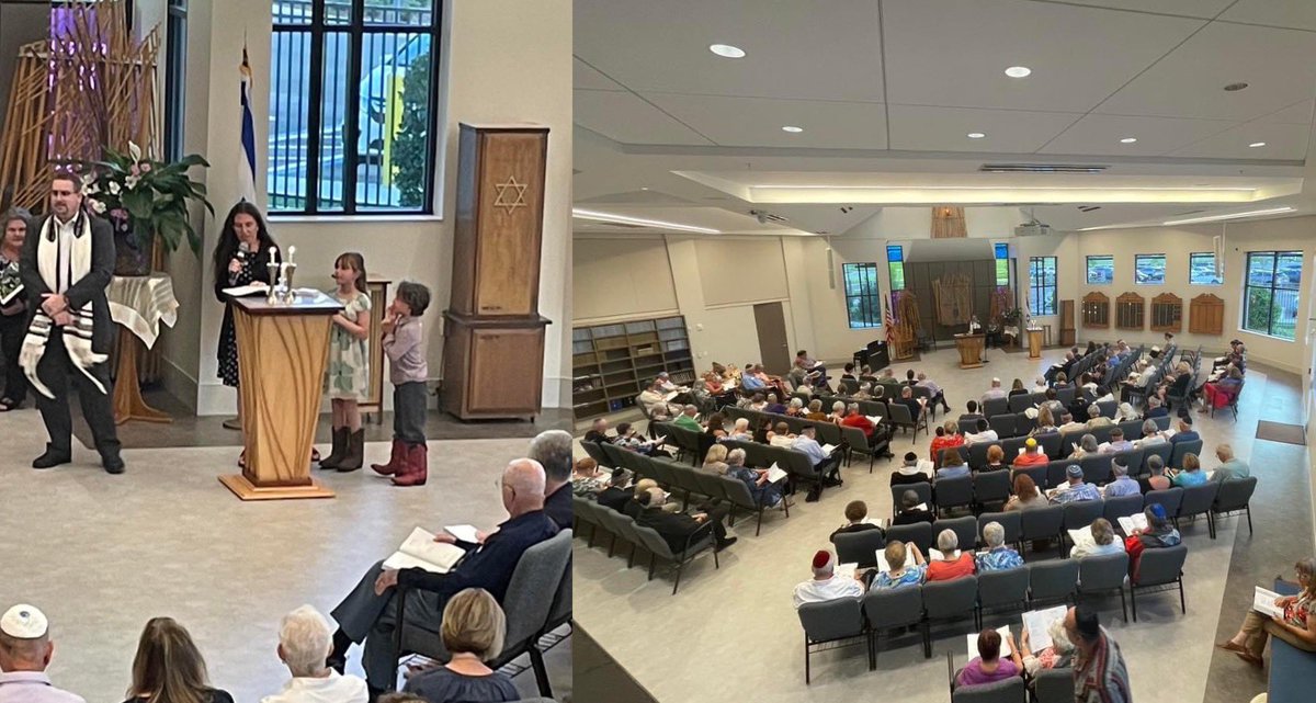 ocalatreeoflife's tweet photo. What a fantastic 1st service!!  We are so luck to have this wonderful family and such a great Rabbi.  Welcome Rabbi Erin Boxt .... Many thanks to all who came out ....

https://t.co/FagYqvE1AX https://t.co/Zxn6Ytk1Gy