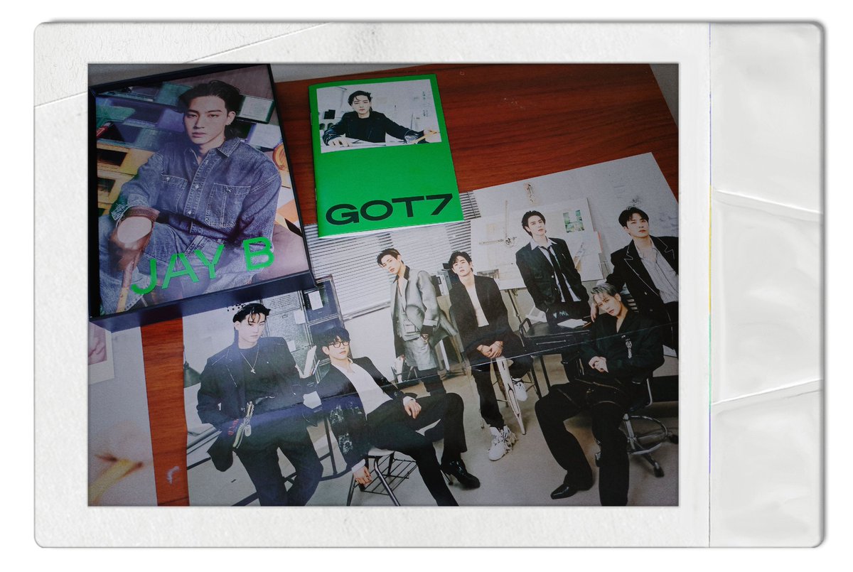 simpforgot7's tweet photo. JayB Album Ver. uwing uwii 🥹🫶 &amp; ang super gandaaa ng pulls koo huhu ಥ‿ಥ Thank you so muchh @hadeukerihey for packing it well and sa discounted price po! To more budols to come 🫶

#HDKHfeedbacks https://t.co/WieFQHwNWo