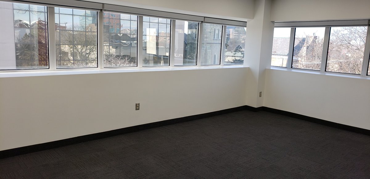 Looking for that perfect office with a view? Accel North has got you covered! 

We have a 285 sq ft corner office available. This office comes with all-inclusive amenities &amp; a spectacular view of downtown St. Catharines for a professional or a small team.
bit.ly/39heitP