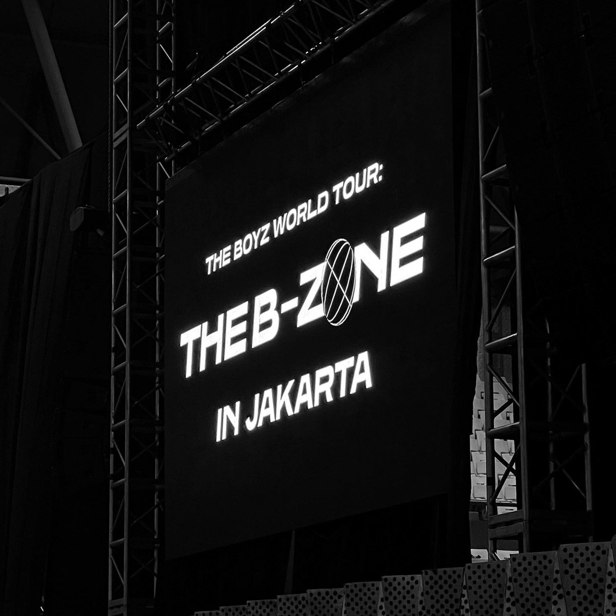 [220711] #SUNWOO fancam/fantaken THE BOYZ WORLD TOUR: THE B-ZONE IN JAKARTA

a thread~

© to all owner