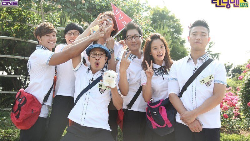 sjhxkjk's tweet photo. 🎉 happy 12th anniversary to running man 
here’s a throwback thread of rm over the years 💞

 #012WithRunningMan #RUNNINGMANXII #런닝맨 https://t.co/emDVSDEDwi