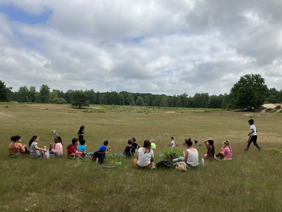 Heerlijke #NatuurWijs dag voor deze groep 4 in boswachterij dorst.