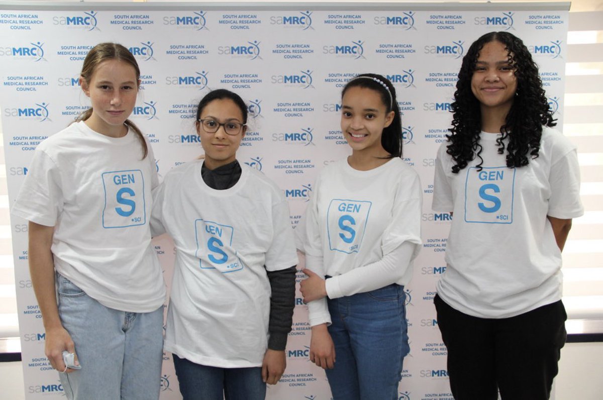 [THREAD]

#GenSprogramme

From 27 to 30 June, the SAMRC Centre for TB Research at MBHG in collaboration with <a href="/SUhealthsci/">SU, Faculty of Medicine and Health Sciences</a> Department of Biomedical Sciences at <a href="/StellenboschUni/">Stellenbosch University</a> Tygerberg medical campus participated in the launch of the <a href="/MRCza/">SAMRC</a> Generation Science (GenS) Campaign.