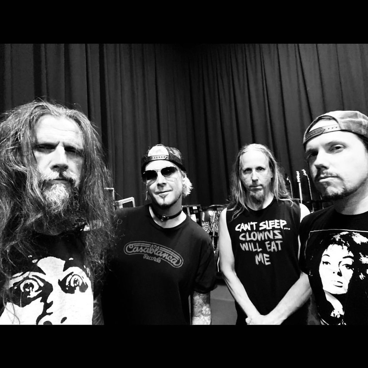 john5guitarist's tweet photo. Back at rehearsal with the freaks!
@RobZombie @PiggyD @gingerfishnet
#FreaksOnParade #John5 #RobZombie #PiggyD #GingerFish https://t.co/YeKFK9s4B9