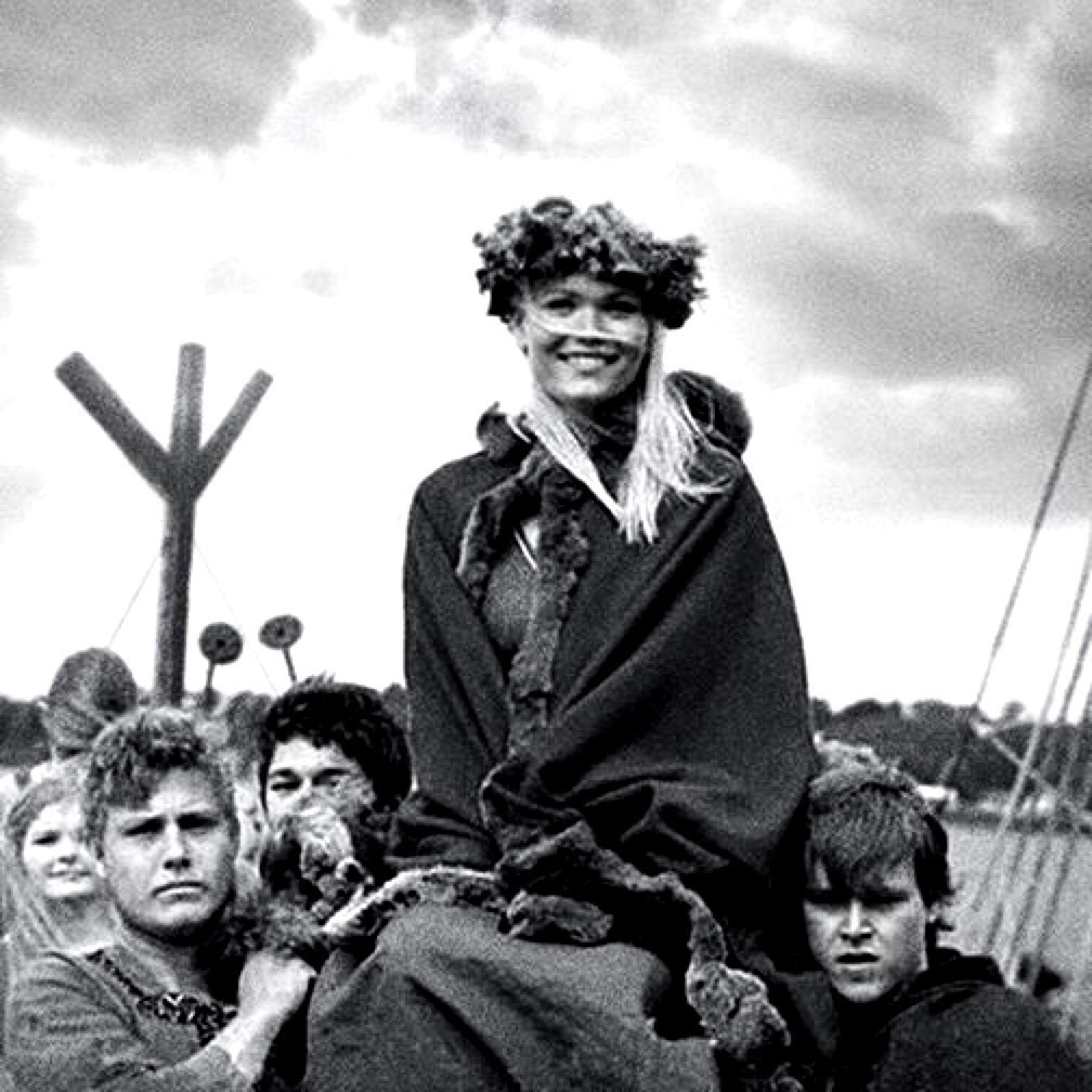 Salon Vert ᛉ (@salon_vert) on Twitter photo 