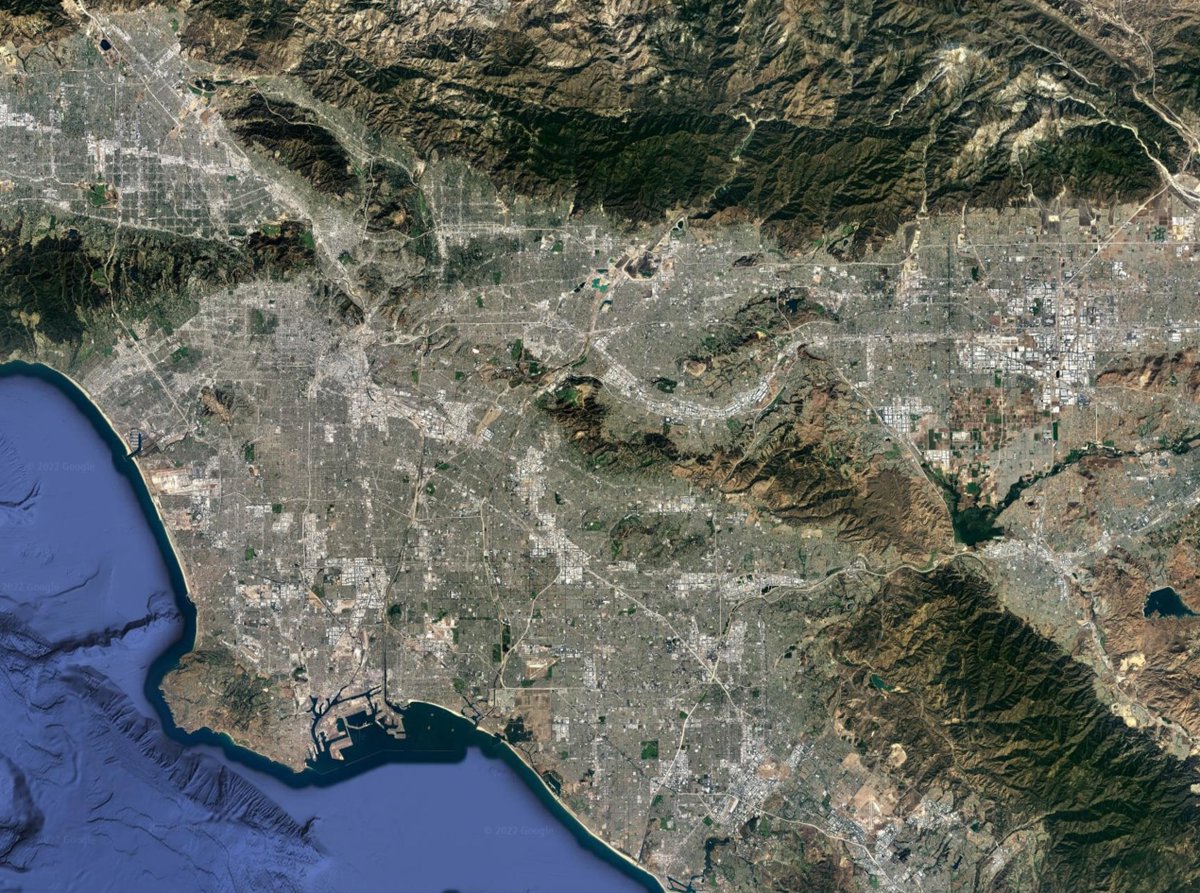 the_transit_guy's tweet photo. The entirety of Paris, Barcelona, and Manhattan can all fit inside the land dedicated to surface parking in Los Angeles County (101 sq. mi). If all the surface parking lots in the county were converted, you would house an additional 5.85 million people, a 58% increase. https://t.co/EvNAr2nOG0