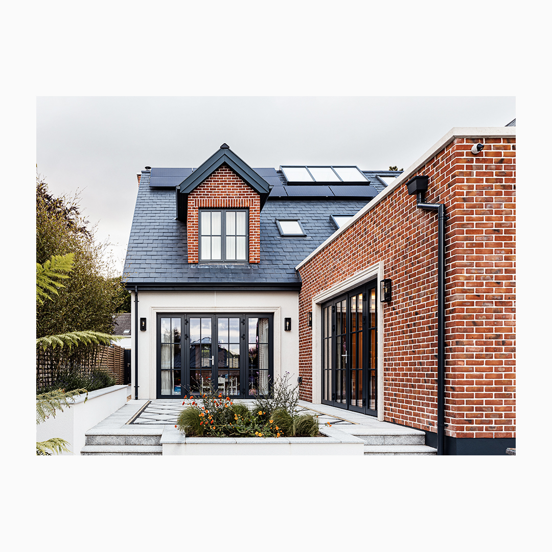 NODEarch's tweet photo. One of the many recently completed residential projects designed by our office, beaming in the sunshine.

#nodearchitects #irisharchitecture #irisharchitects #architectsireland #architecture #homedesign #ireland #dublin #modernhome #residential #residentialdesign #newhome https://t.co/s1RdQ3GYtO