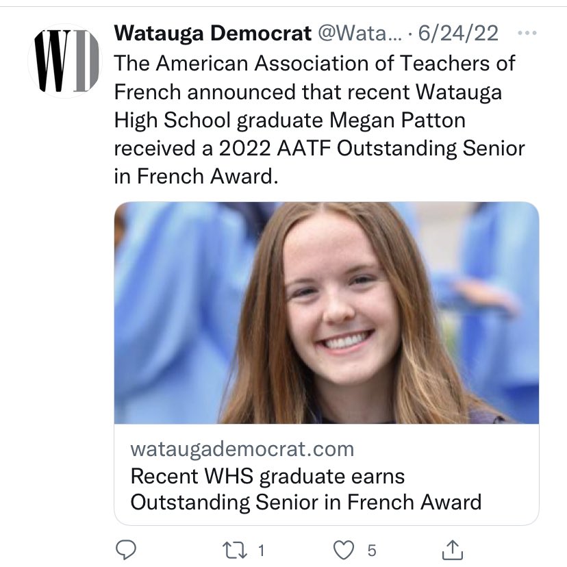 HardinPark_WCS's tweet photo. Even during the summer we are so proud of our golden eagle alums and their accomplishments! Congrats to @isaiah_shirley, @ThompsonTrey and @MacyPate3 on their commitments to college athletics and to Megan Patton on her incredible French award! #foreveragoldeneagle ♥️💛 https://t.co/LQI7tmC3in