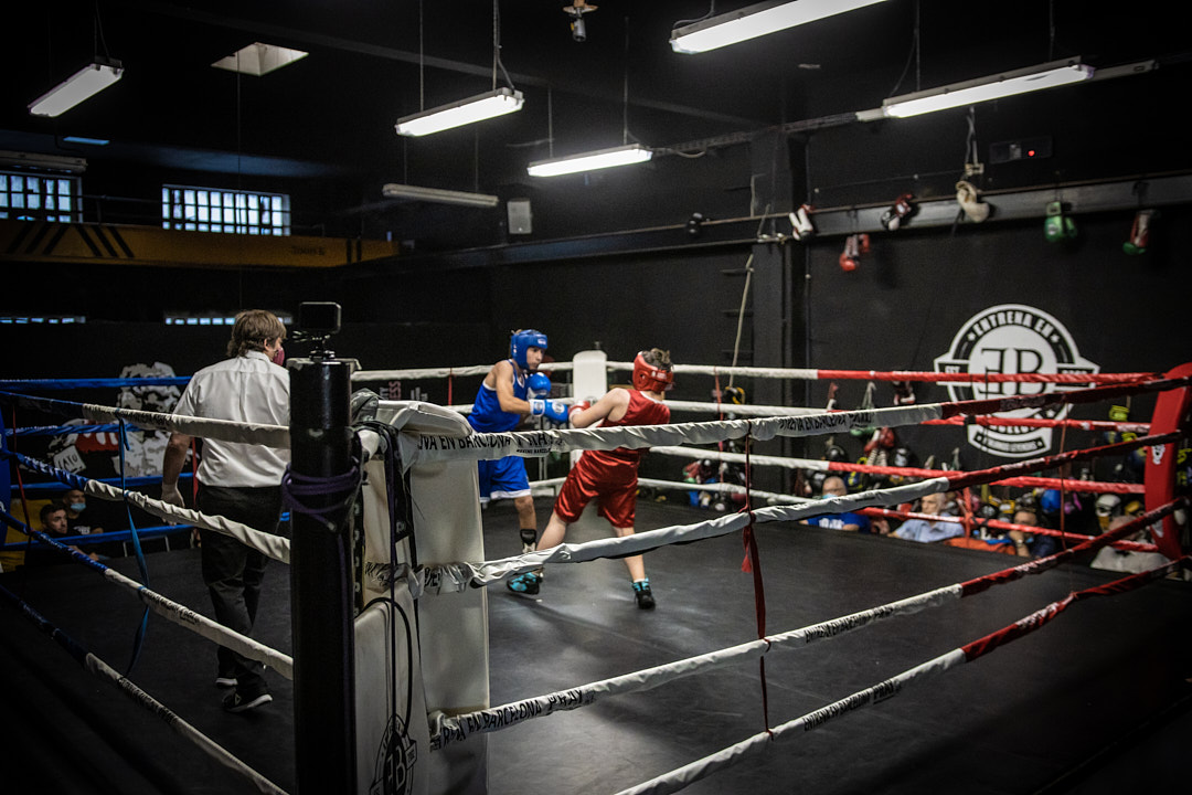 EntrenaBCN's tweet photo. ❤️ ᒪOᐯE ᗷO᙭IᑎG
Photo by @onlybwboxing
#entrenaenbarcelona #barcelona #boxeo #boxing #barcelonaboxing #boxeoprofesional #bcn #boxeomexicano #boxeoamateur #boxeofemenino #kids #boxinglife #boxeoniños #training #boxingkids #boxeoBarcelona https://t.co/B4vwdQitO2